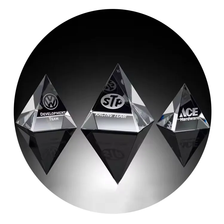 Personalized 3D Laser Optical Crystal Pyramid For Glass Prism Paperweight Decorations