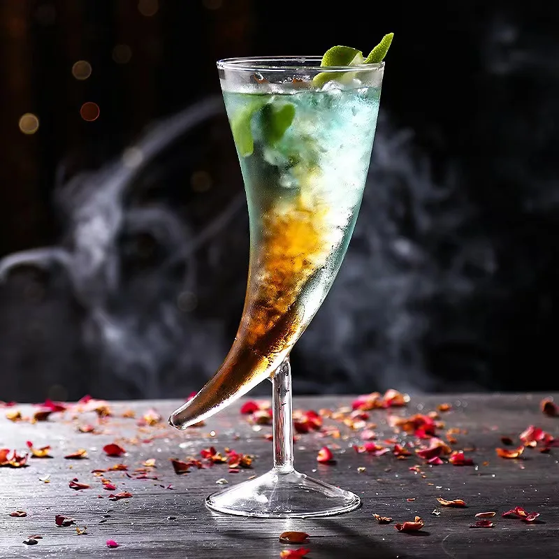 Top 10 Unique quality wholesale unique crystal glass moon shape champagne Whisky for home bar