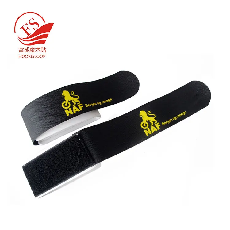 Merry Christmas promotion cheap hook loop EVA ski gear alpine ski strapping