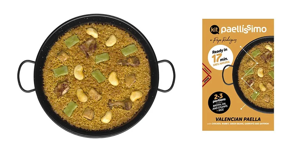 Рис Paella Испания. Набор для мгновенной печати. Быстрая пища белого риса. Консервированный продукт. Рисовая еда цыплят и овощей.