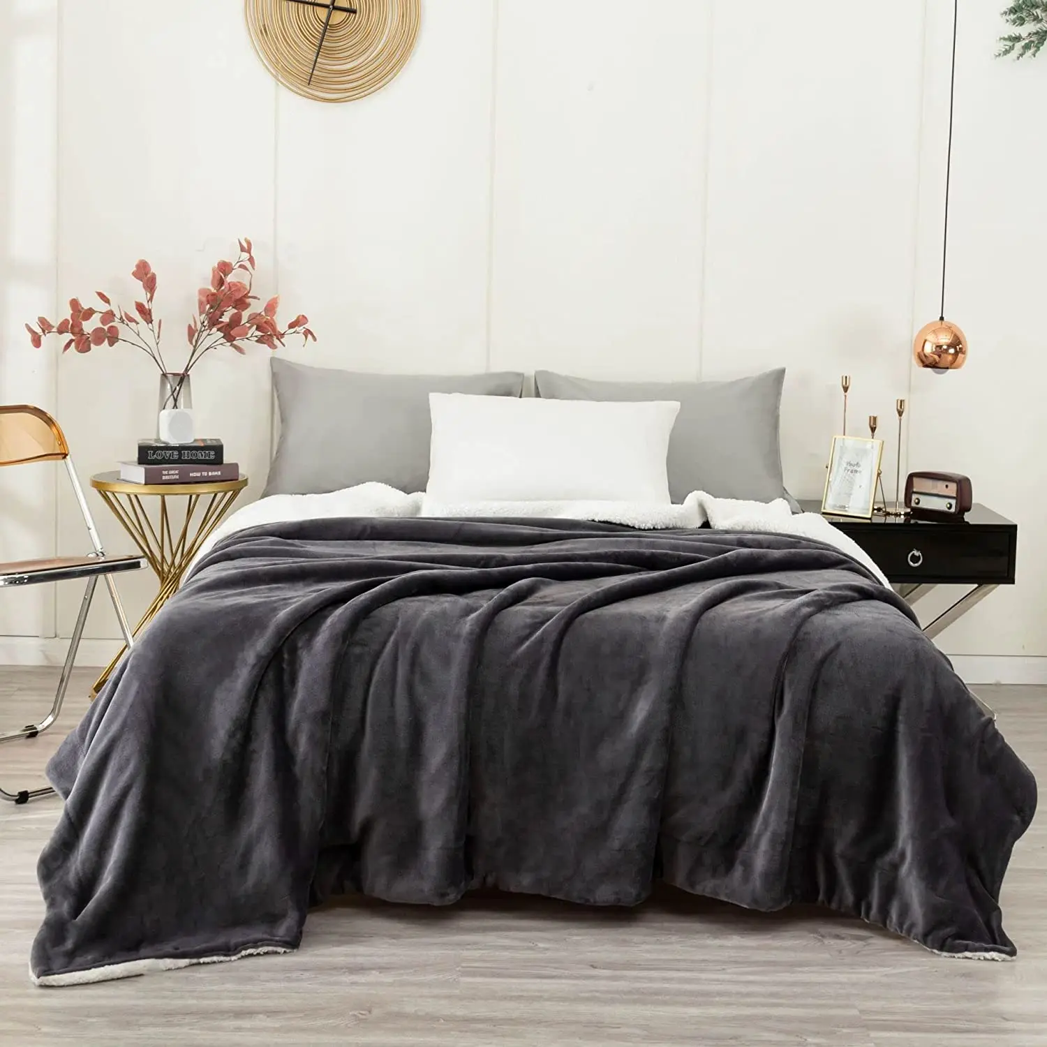 Custom Winter Warm Single Double Layer Polyester Plush Sherpa Flannel Fleece Soft Blanket