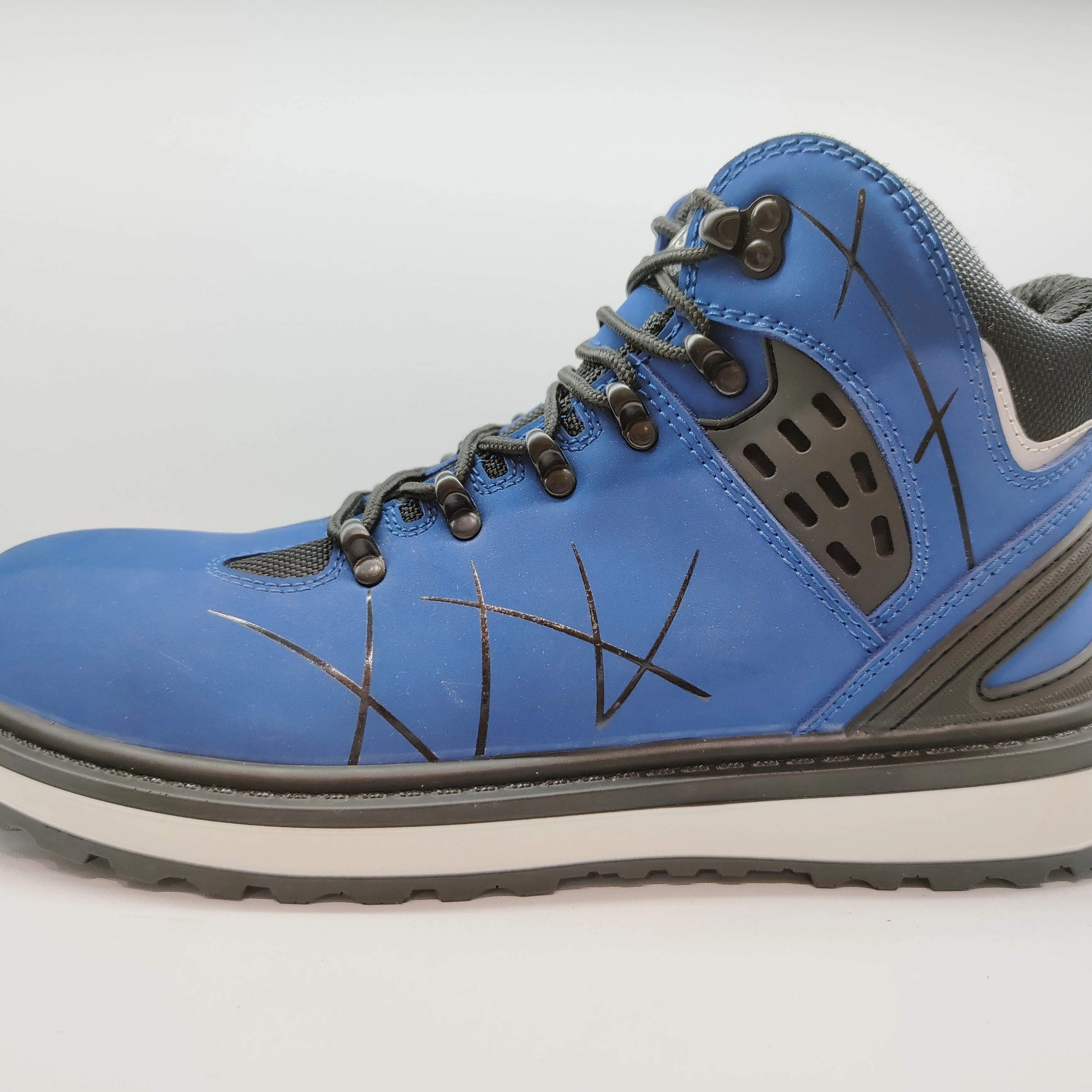 
2021 new fashionable summer waterproof non-slip jogger working sneaker safety shoes 