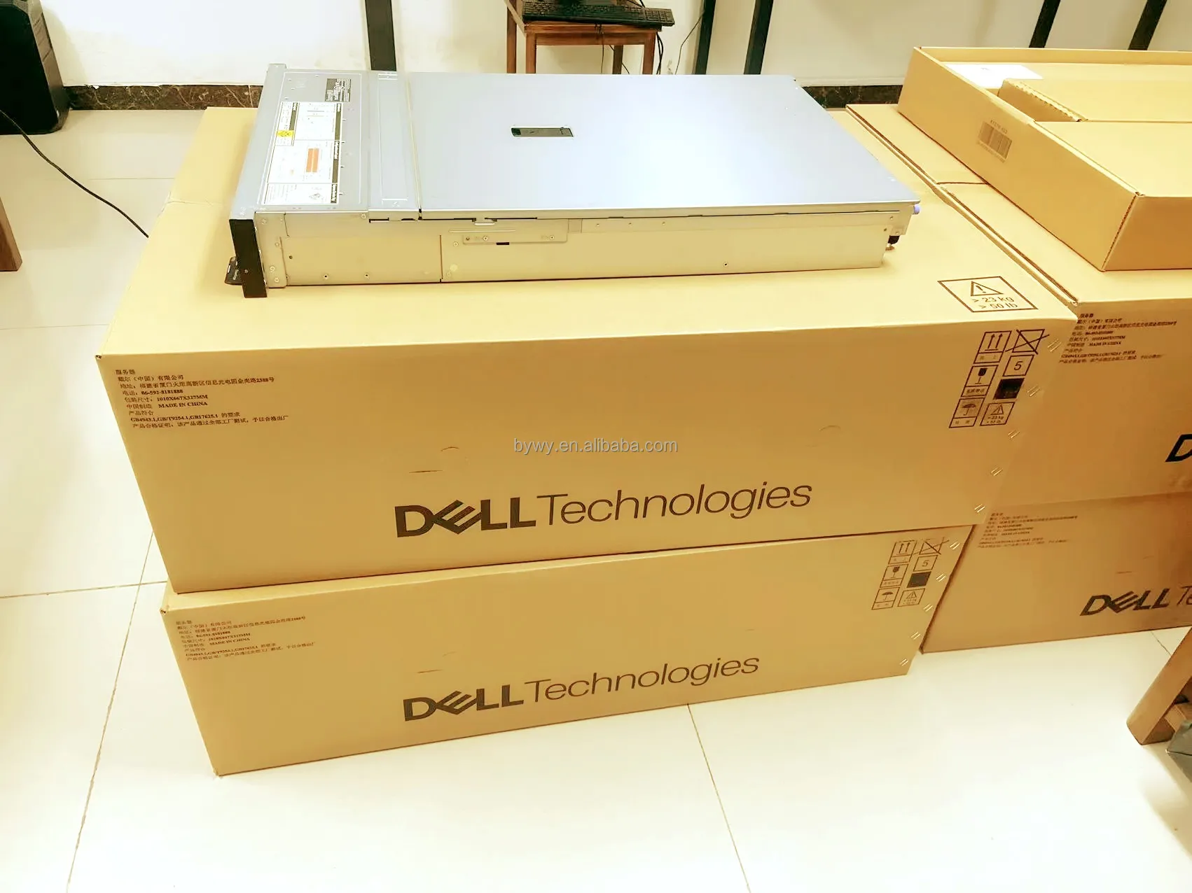 Оригинальная заводская цена Dell R750 R750xs Intel Xeon Silver 2U Сервер PowerEdge