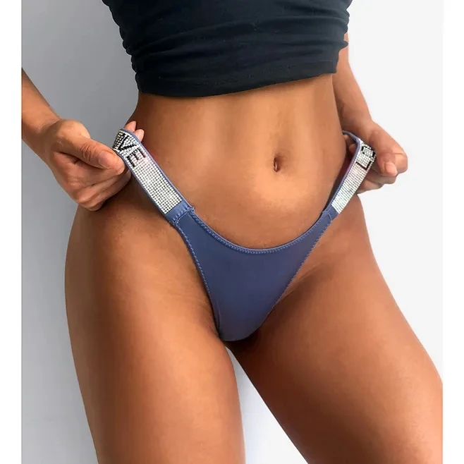 
Wholesale High End Sexy Womens Underwear Diamond Pink letter Seamless Ladies Panties Briefs Low Waist Panties G String Thongs 