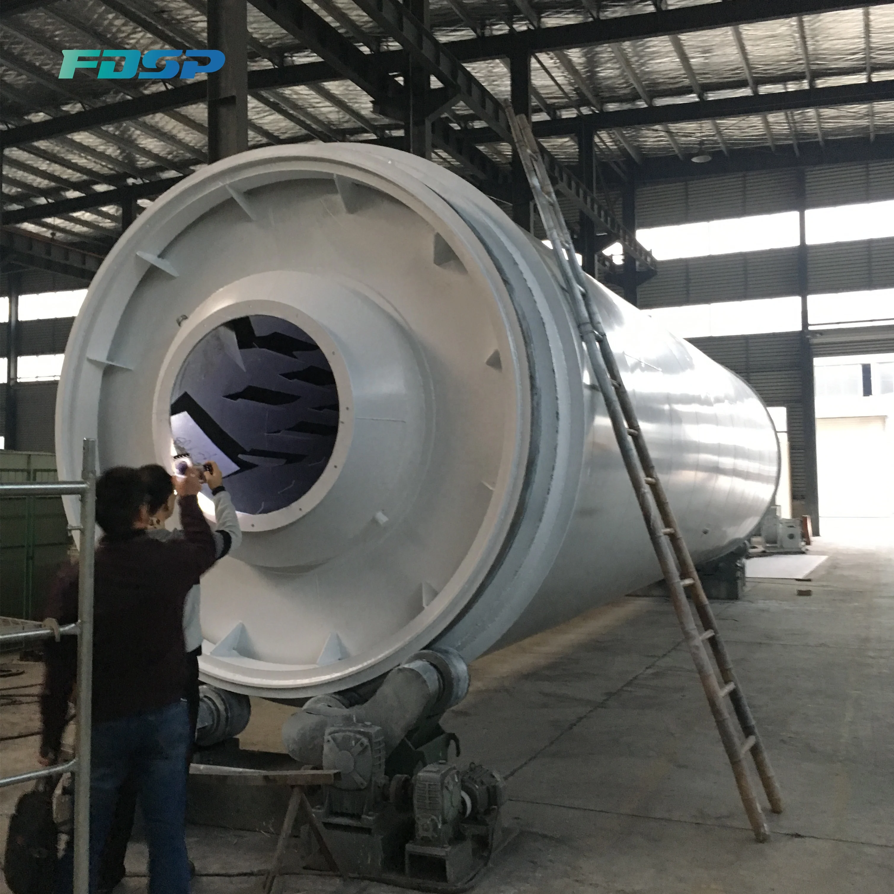 Wood sawdust drying machine equipment to reduce the moisture dryer for pellet plant