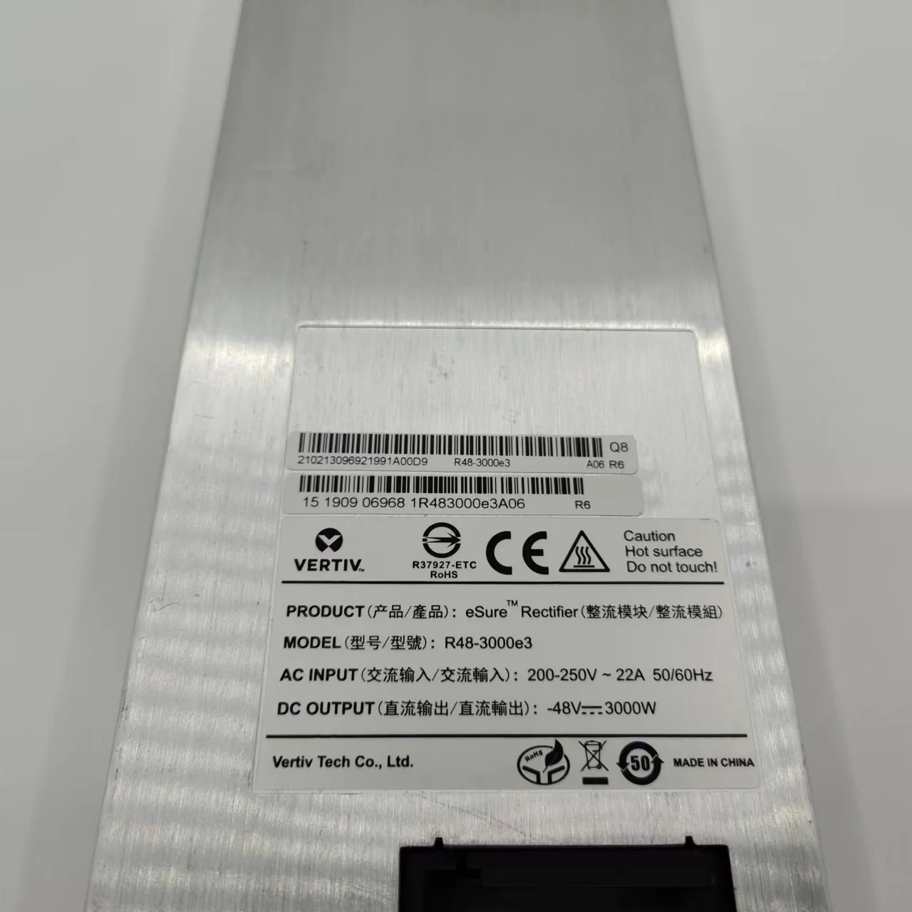 Vertiv Emerson Rectifier R48-3000 e3 Vertiv Power Rectifier R48-3000e3 48v 2000 W Rectifier R48-3000e3