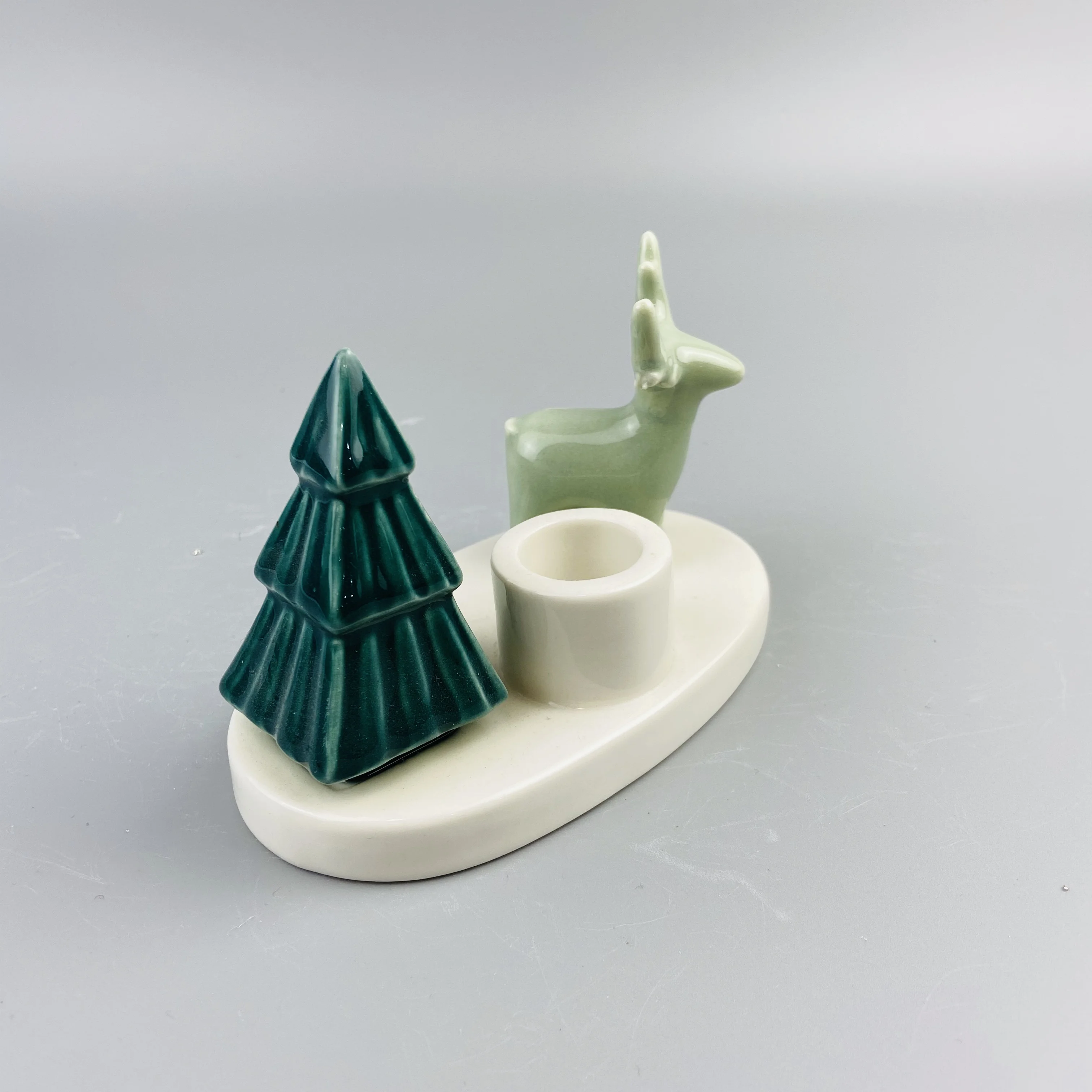 
Newest deer and Christmas tree decor porcelain candlestick holder 