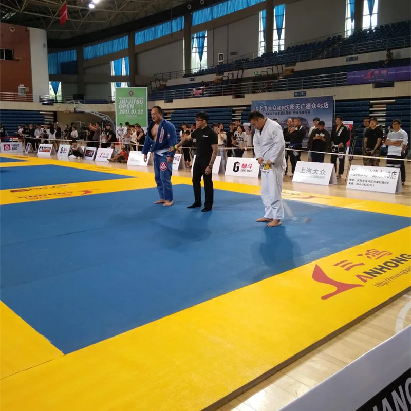 Yujishan China Sports Show High Density Wrestling Flexible Rollout MMA Mat