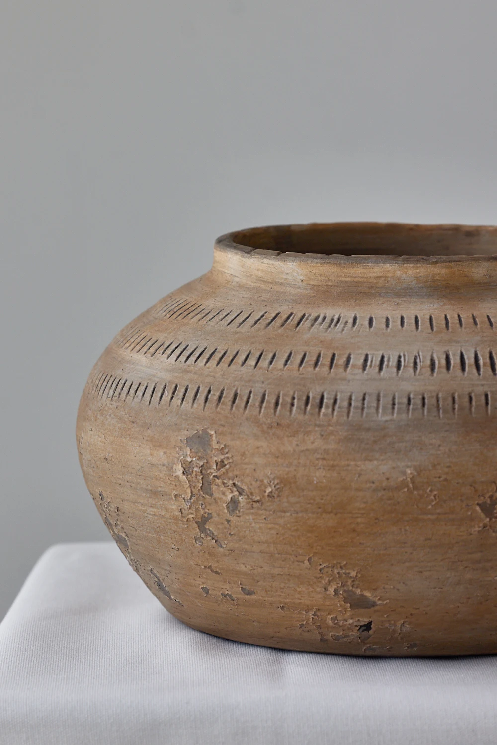 Earthy Decorative Ceramic Vase Vintage Scandinavian Style Vintage Home Decor Tabletop Crafts Farmhouse Decorations