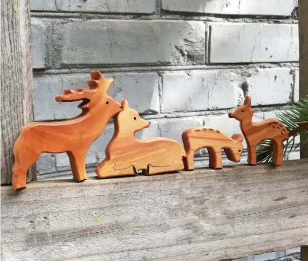 Wooden Deer toy family Wooden forest animal figure Baby gifts Waldorf Montessori toy set