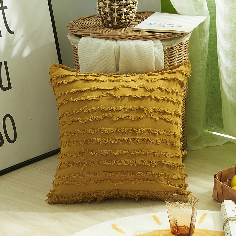 Factory Price 18 x 18 inches Set of 2 Bedding Luxury White Throw Jacquard Pillow Covers Decorative Pillows Cushion Covers