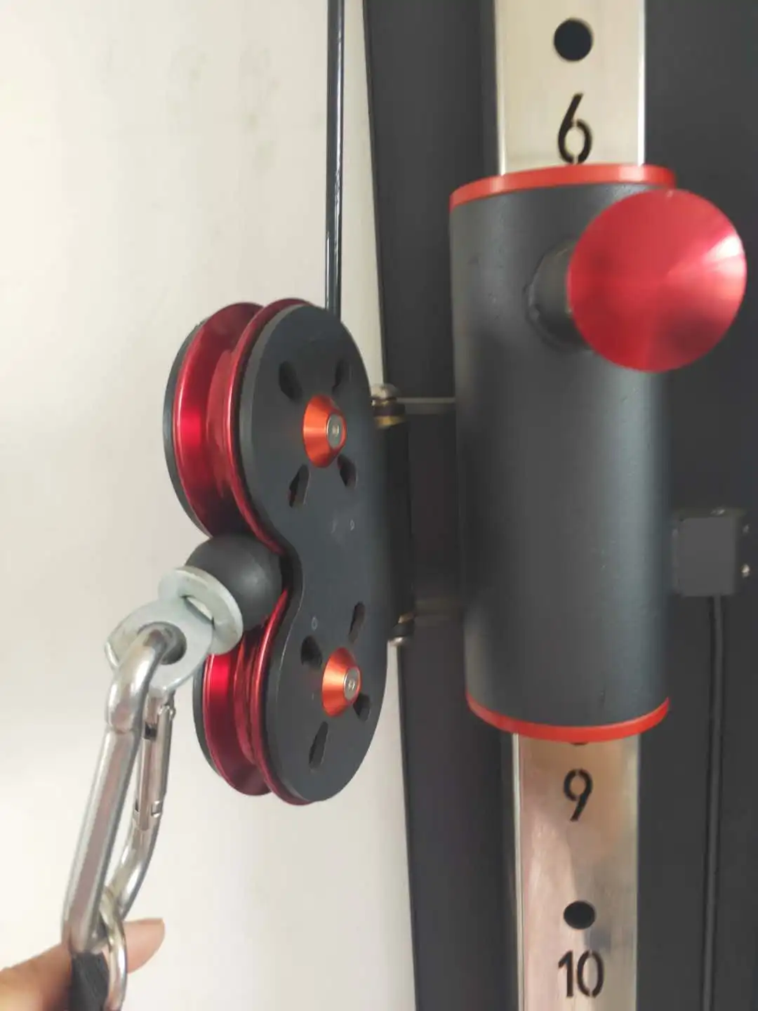 Vivanstar ST6805 Multi-function Commercial Wall-mounted comprehensive training device