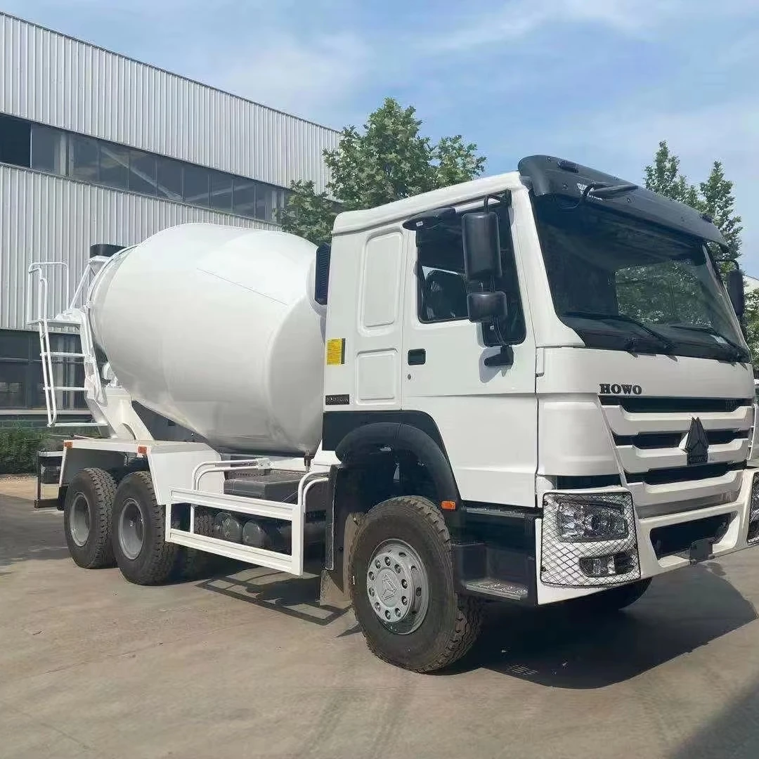 China Made  HOWO 6*4 10 Cubic Meter Cement 10m3 Concrete Mixer Truck with Low Price