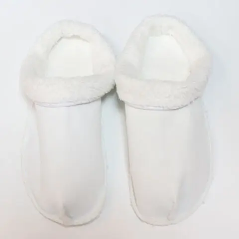 Clogs Liners Faux Fur Shoe Lining materials Fuzzy Personalized Clogs Fur Lined Classic Lined Clog Fur Liner for garden shoes