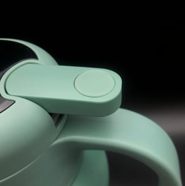 Big Capacity 2.0L 2.5L 2.8L Thermos Smart Bottle Vacuum Insulated Smart Coffee Pot with LED Temperature Display Lid