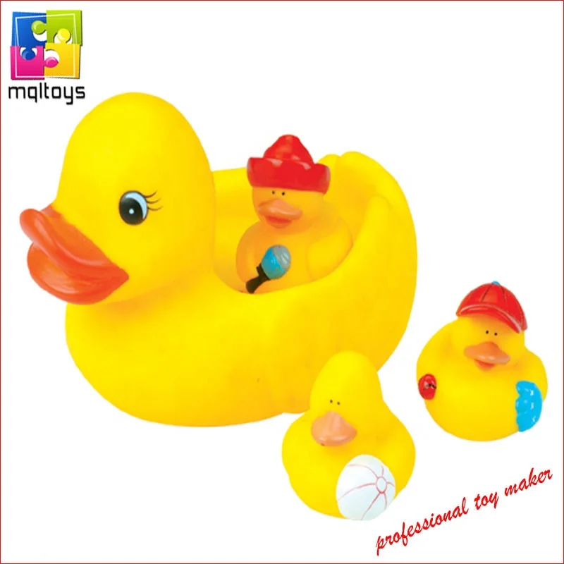 Non-toxic rubber toy 1pc yellow big duck with 3pcs small yellow duck