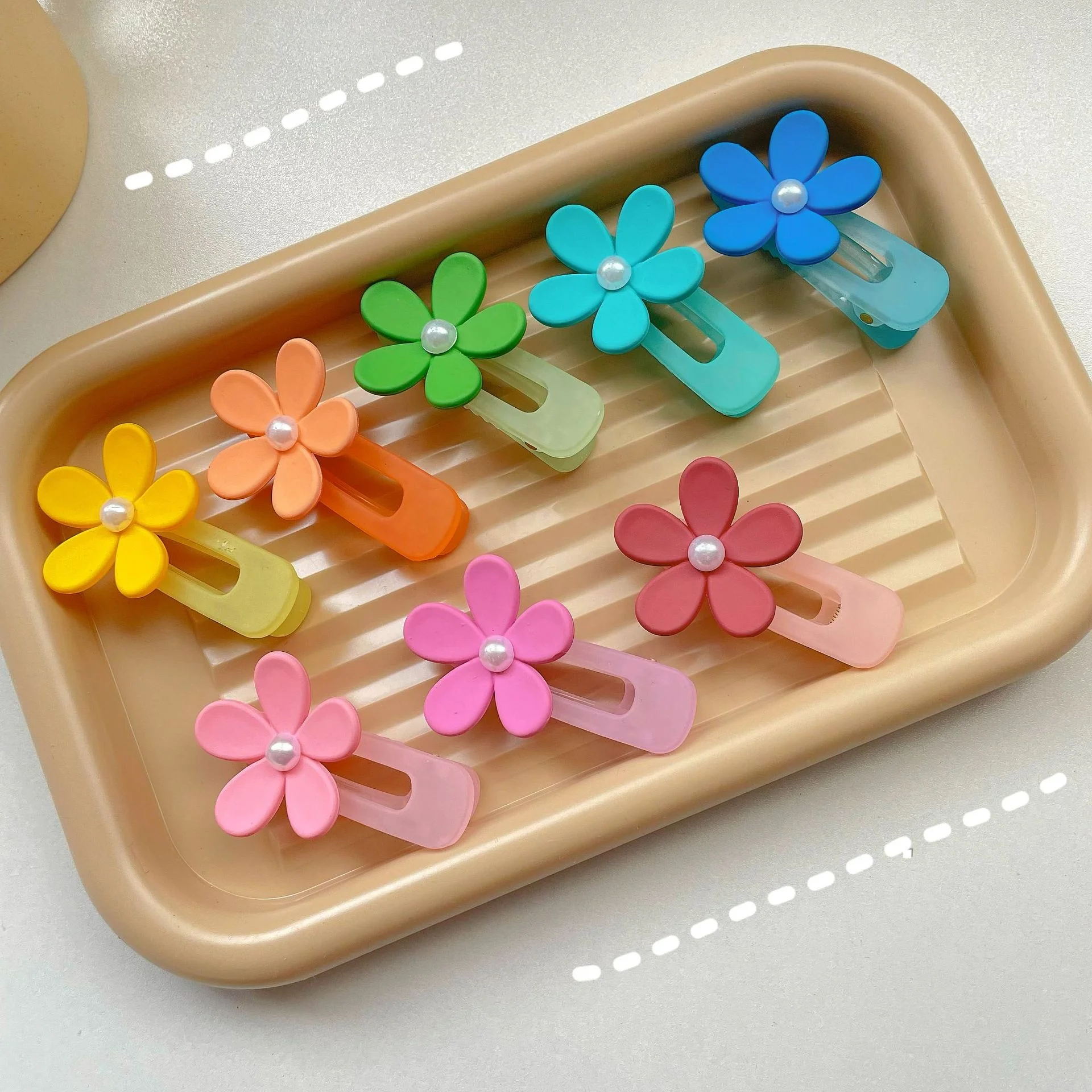 New Fashion acrylic candy hair claw clips new trending candy colors flower hair clips for summer daily accessories