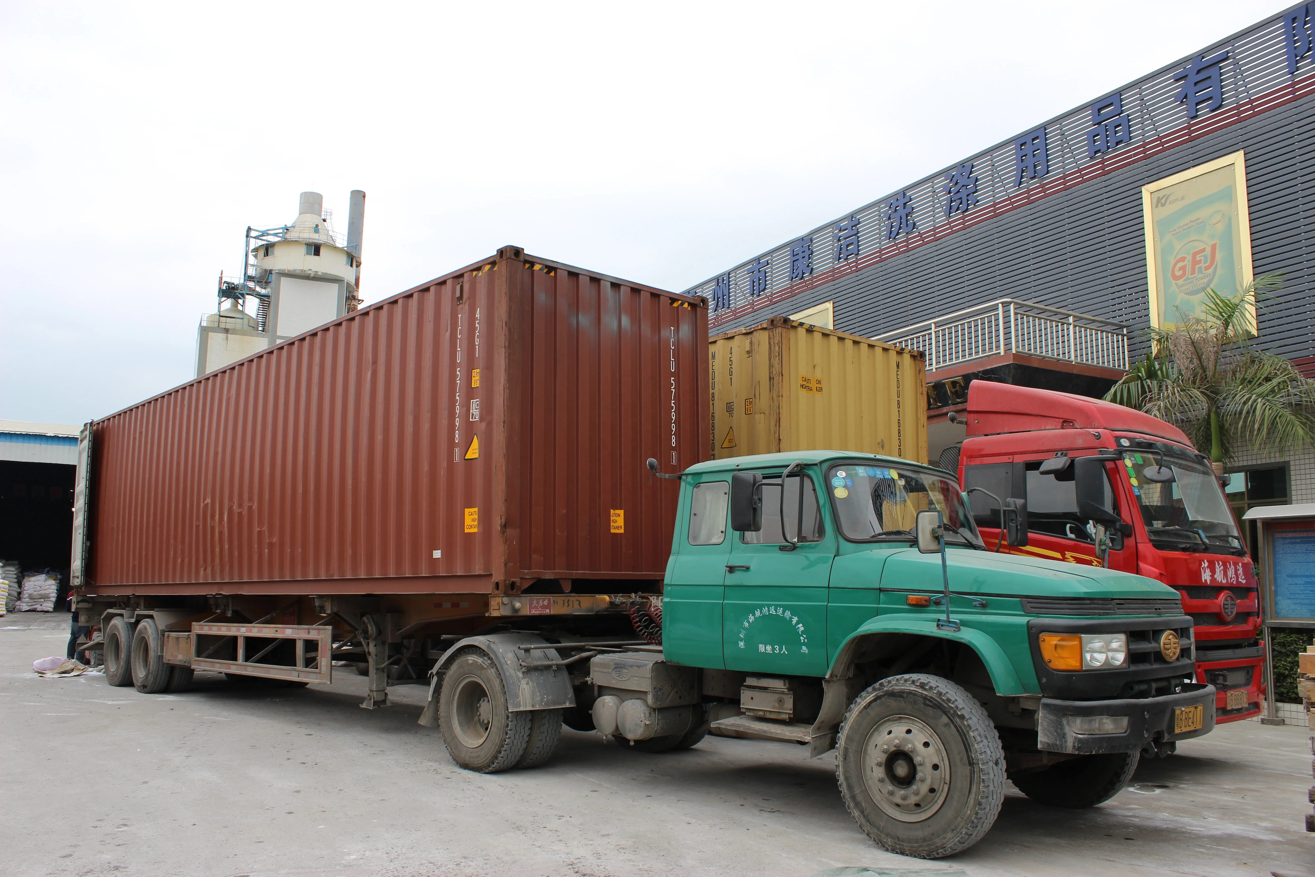 Laundry Detergent Liquid  for wholesale high quality fit for hand/machine wash customer brand welcome