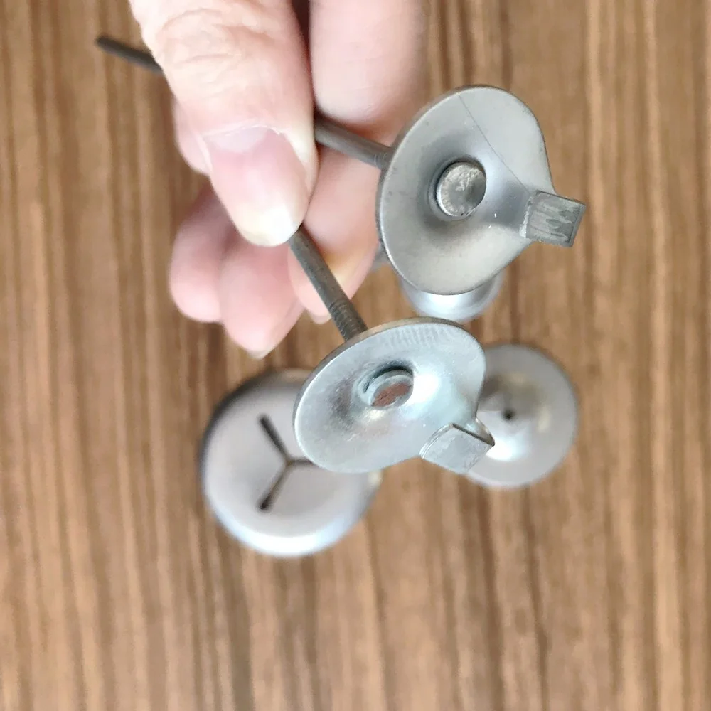 14 Gauge Mild Steel 2.5' Long Lacing Anchors with Hooks