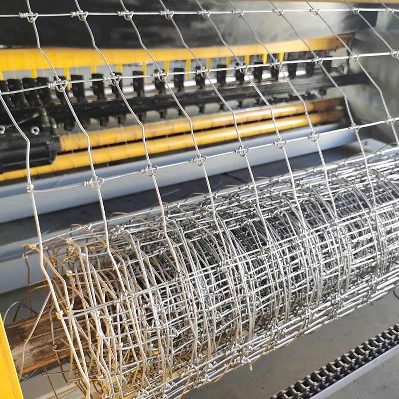 Electric Galvanized Iron Wire Cattle Mesh Fence For Livestocks