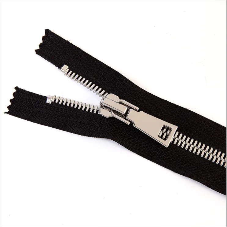 Open End Metal Zipper #8 Custom Metal Zipper for Bags Garment Shoes
