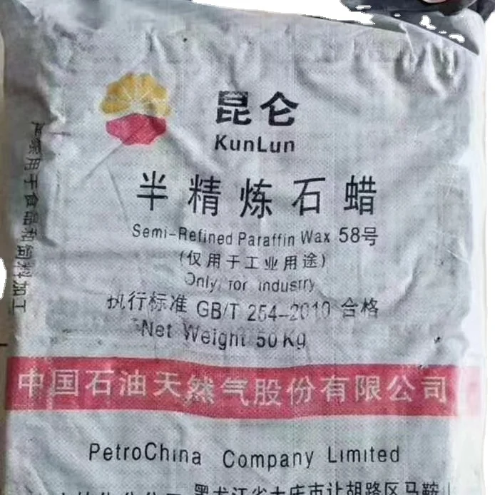 Три зеленых линий, содержание масла менее 2.0% Daqing, нефтеххимическое производство, полуочищенный парафиновый воск 58-60