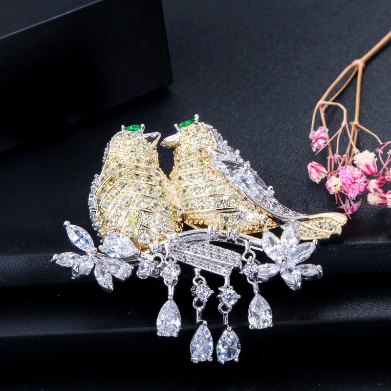 Elegant Jewellery Cubic Zircon Gold and Silver Color Lucky Cute Bird Shape Wire Brooches Pin for Women Jewelry Accessory
