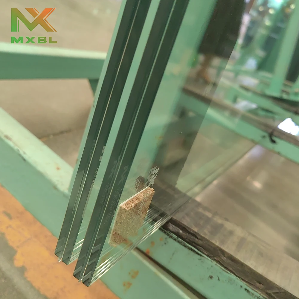 China Glass Manufacturer 6.38 13.52 17.52 mm clear /colour Safety Building Laminated Glass