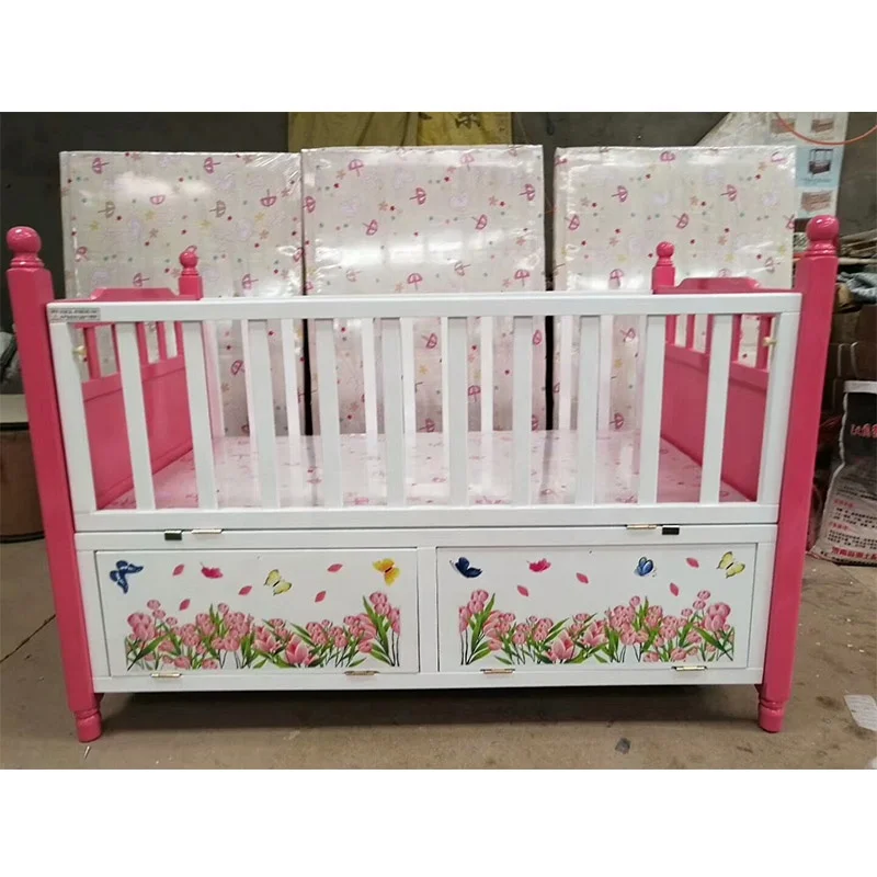 Health and safety crib for new born baby solid wooden baby bed can become a table