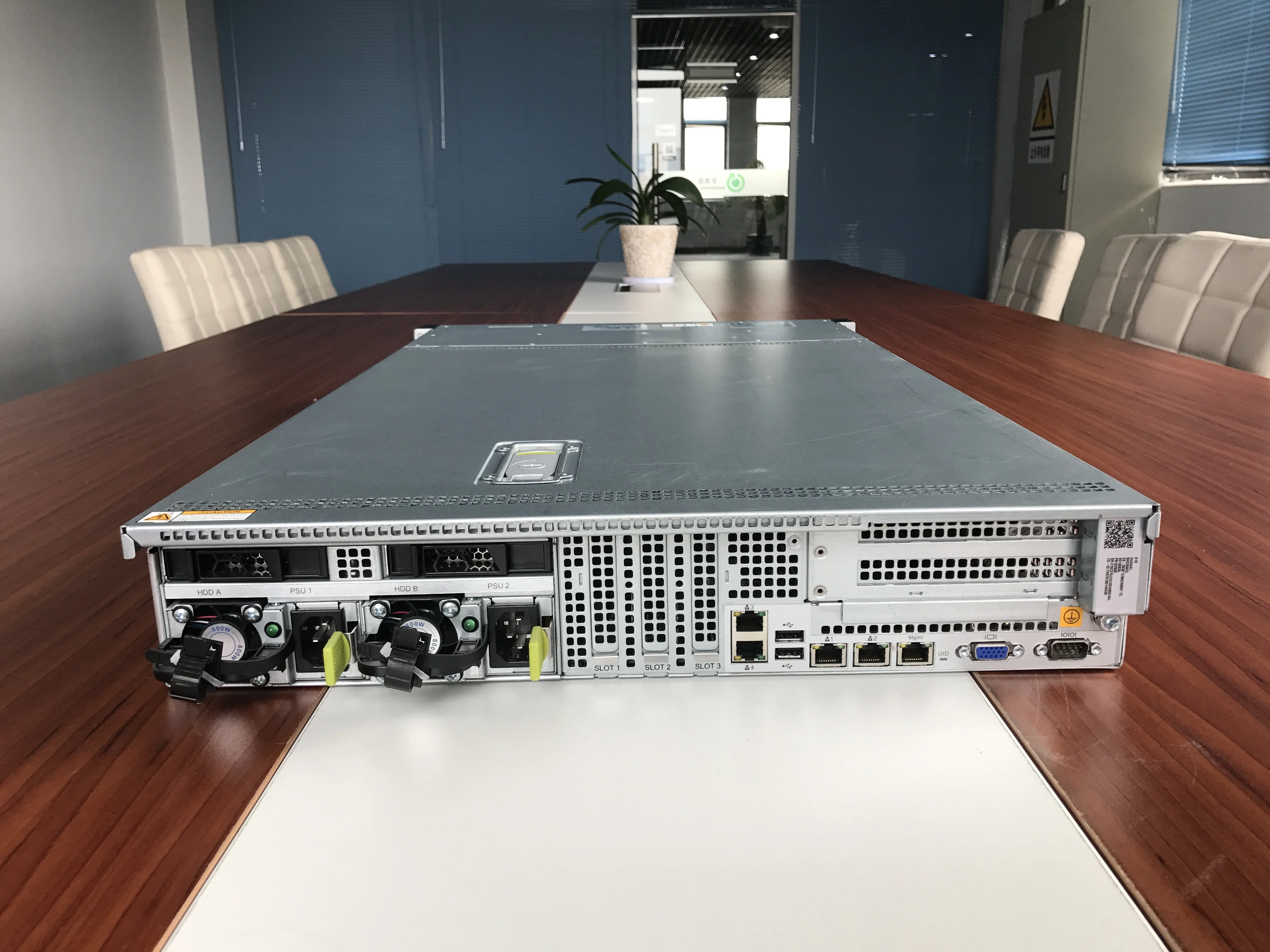  Оптовая продажа б/у серверы Barebones Huawei FusionServer RH2288 V3
