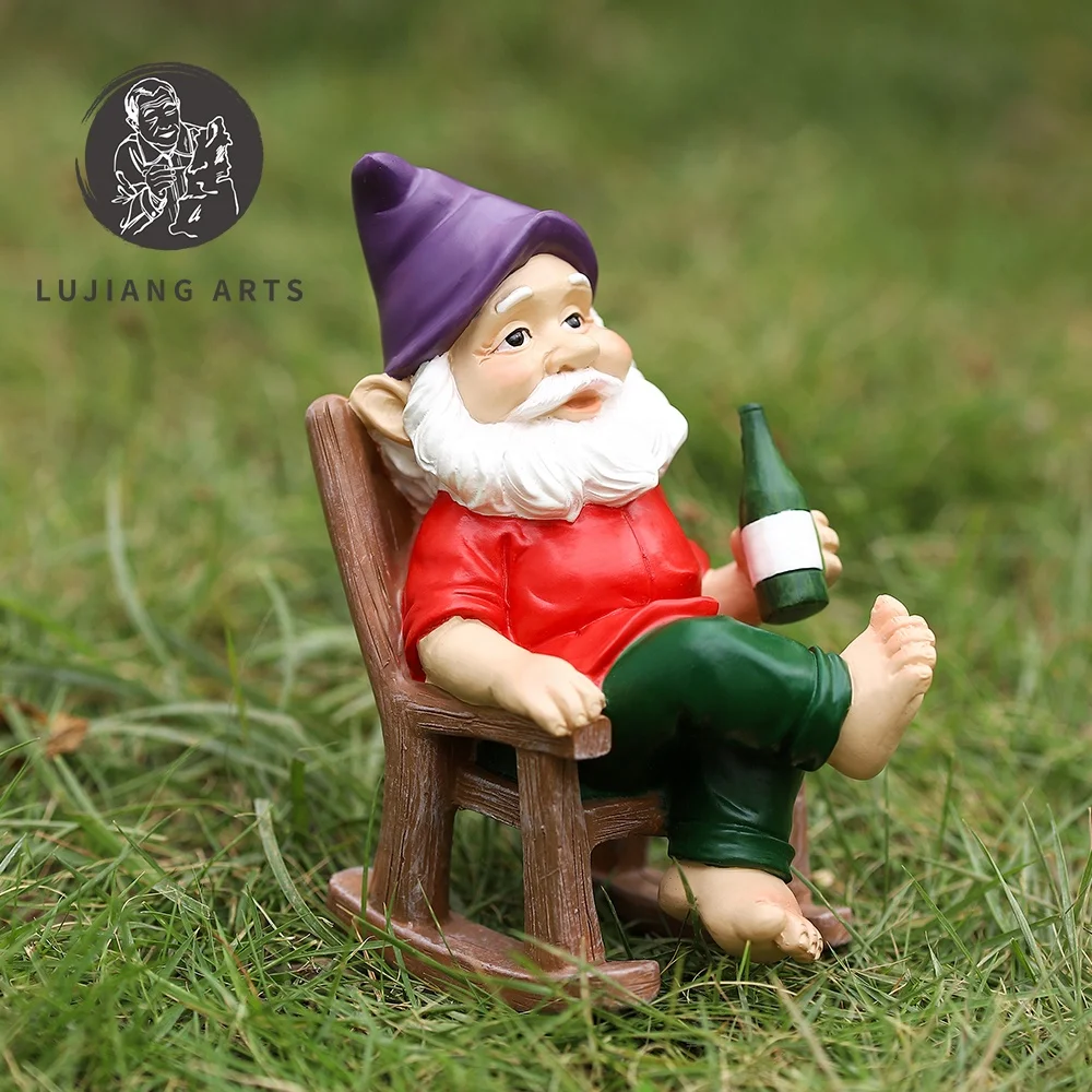 Garden Decoration Gnome Statue Outdoor Decoration Resin Gnome Sculpture Rocking Chair