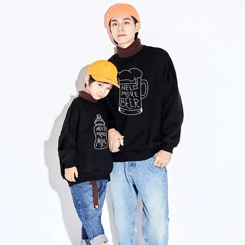 
2021Trendy parent-child hoodie father and son hoodie cartoon printing family matching outfits 