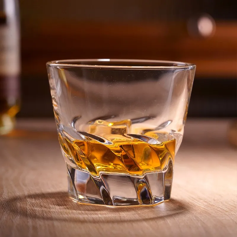 Wholesale Clear Glass Shot Glasses Thick Crystal Whiskey Beer Wine Glasses for Bar Use Small Capacity Clear Glass