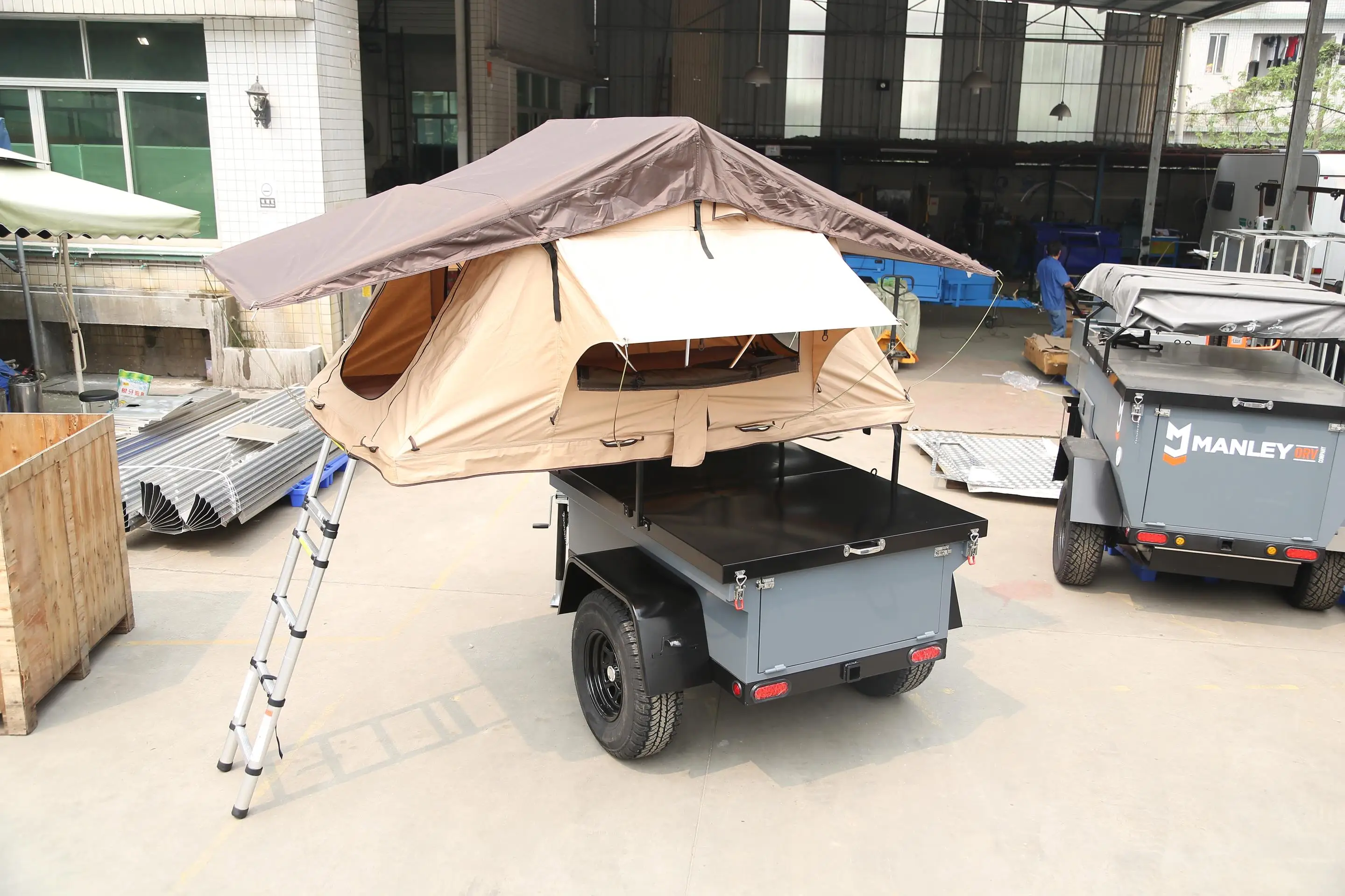 Australia Standard Lightweight Pop Top Off Road Camper Trailer For