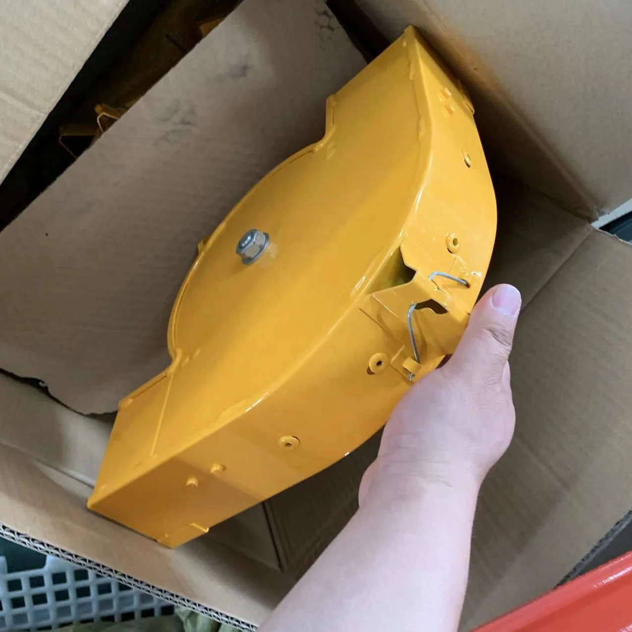 Chicken Breeder Chain Feeding System