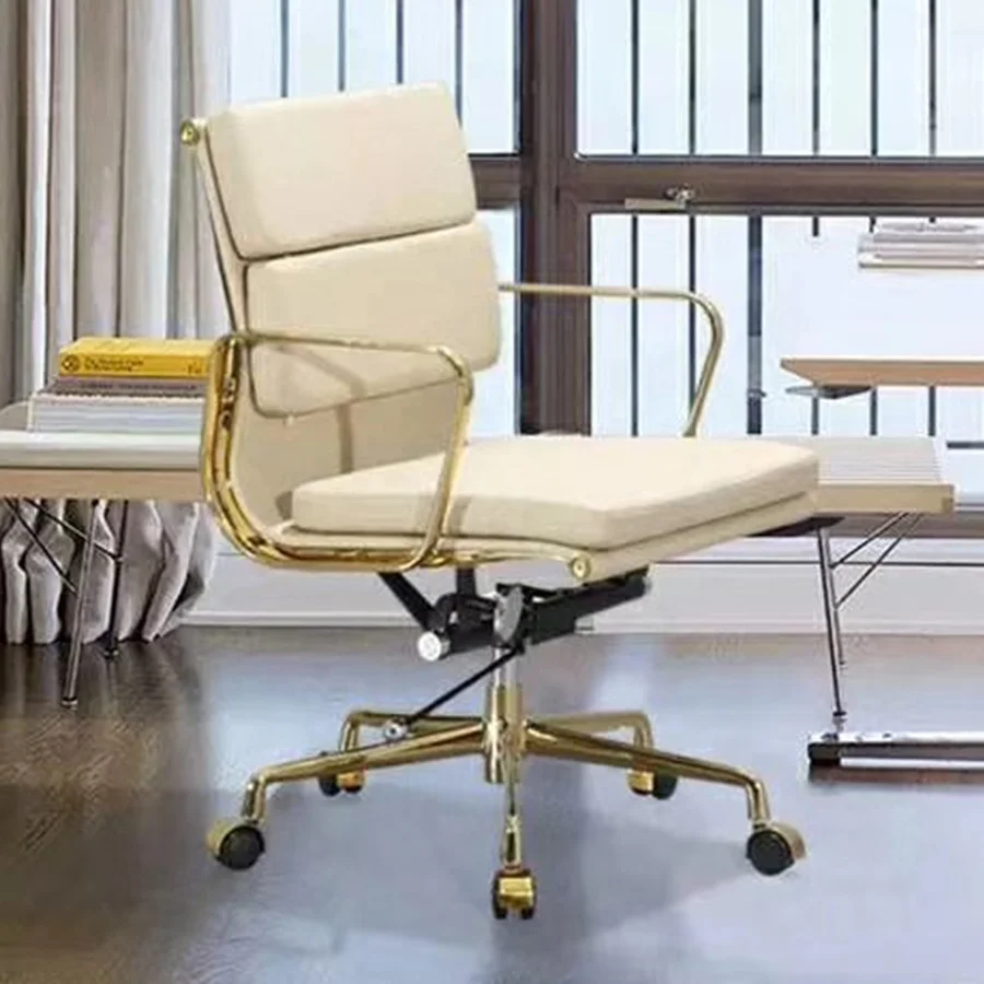White Leather 5-star Base Low Back Soft Pad Office Swivel Chair