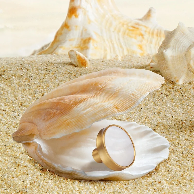 YONFIA 3675RTS Hot sale kitchen furniture cabinet minimalist drawer round knob real ocean shell knob handle for closet door