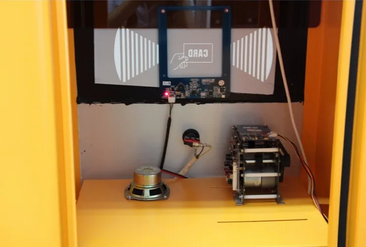 TCR-615 Automatic RFID Card Collector for parking management system