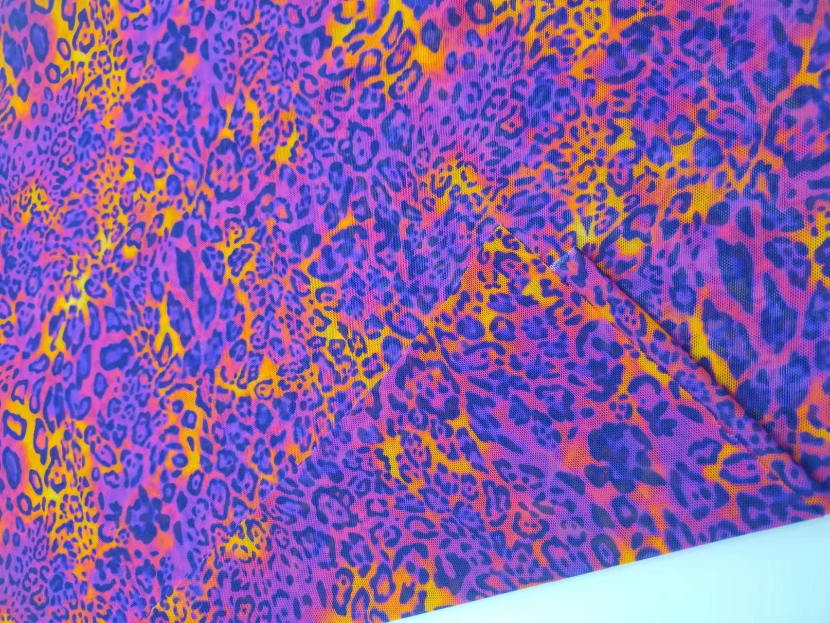 2023 Popular Digital Printing mesh knitted 4 ways stretch fabric nylon spandex leopard digital  printing stretchy mesh fabric
