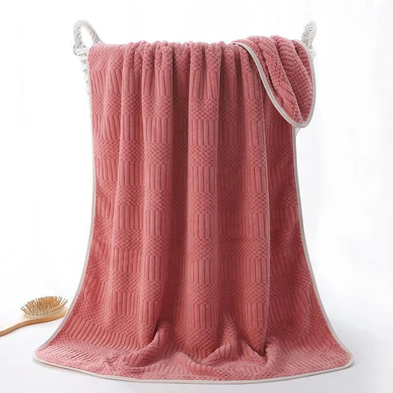 Bath Towel Coral Velvet Deluxe Wholesale Striped Design Hotel Towel Absorbent Thickened Cheap Coral Fleece Bath Towels