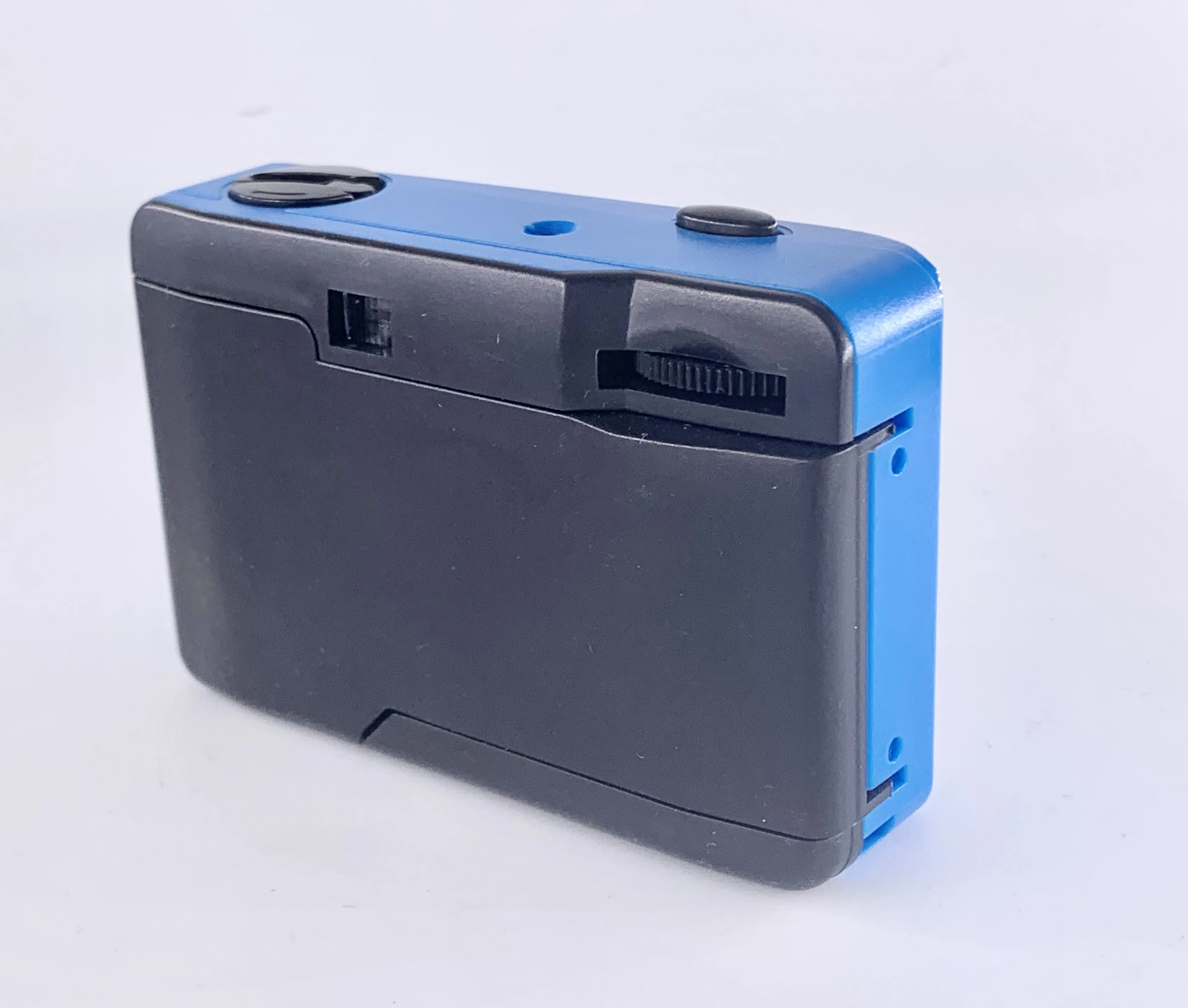 35mm Reusable  Film Camera without flash  in Different Colors