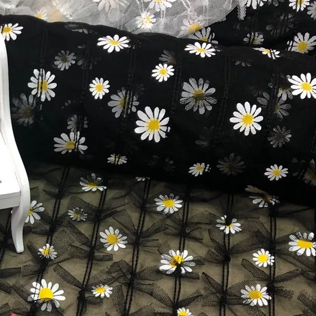 
Breathable Dress Garments Knitted Embroidered Fabric Embroidery Tulle 3D flower emb mesh wedding dress fabric 