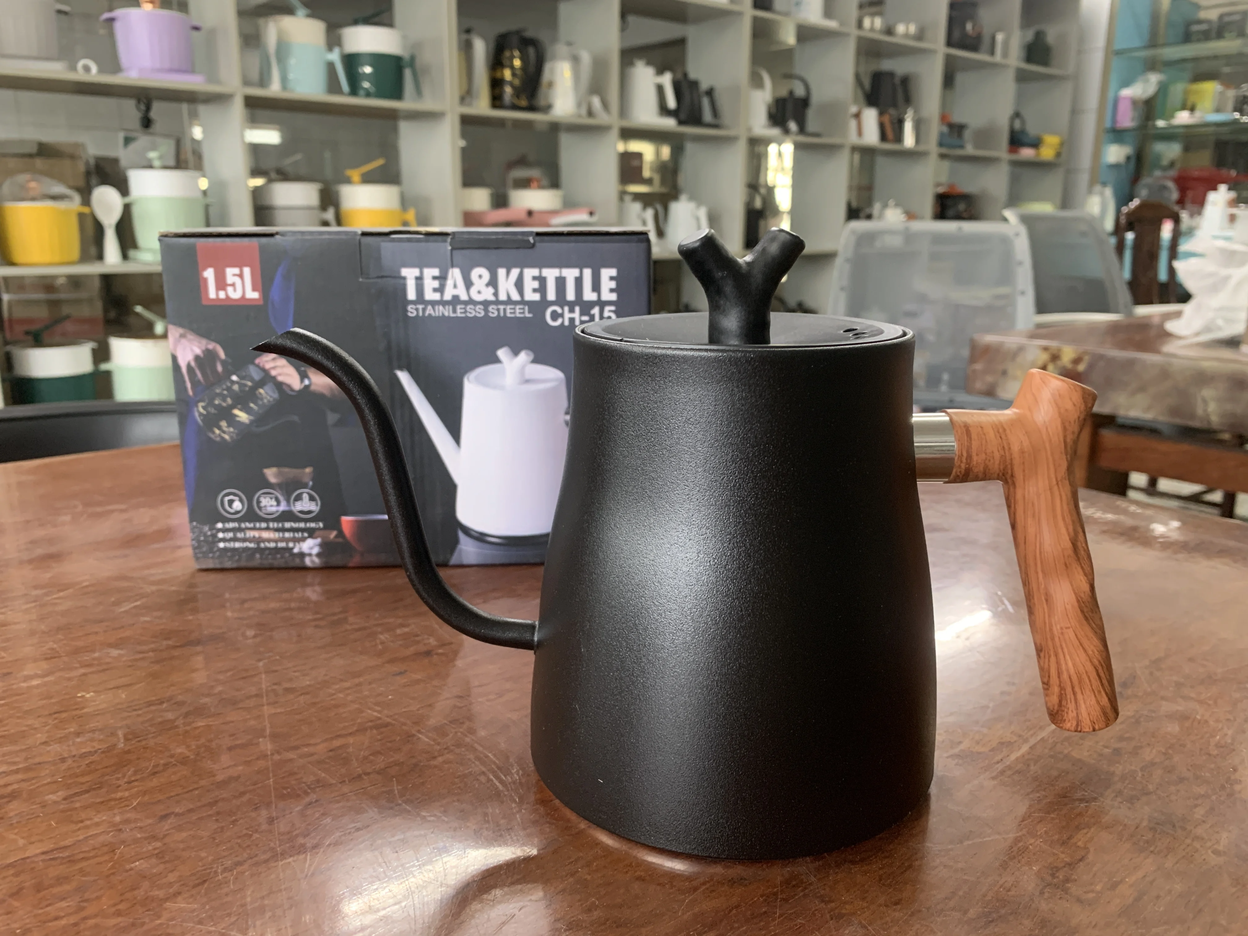 Customized 304 SUS water kettle thickened induction cooker teapot home outdoor hand brewed coffee pot flat bottom pot