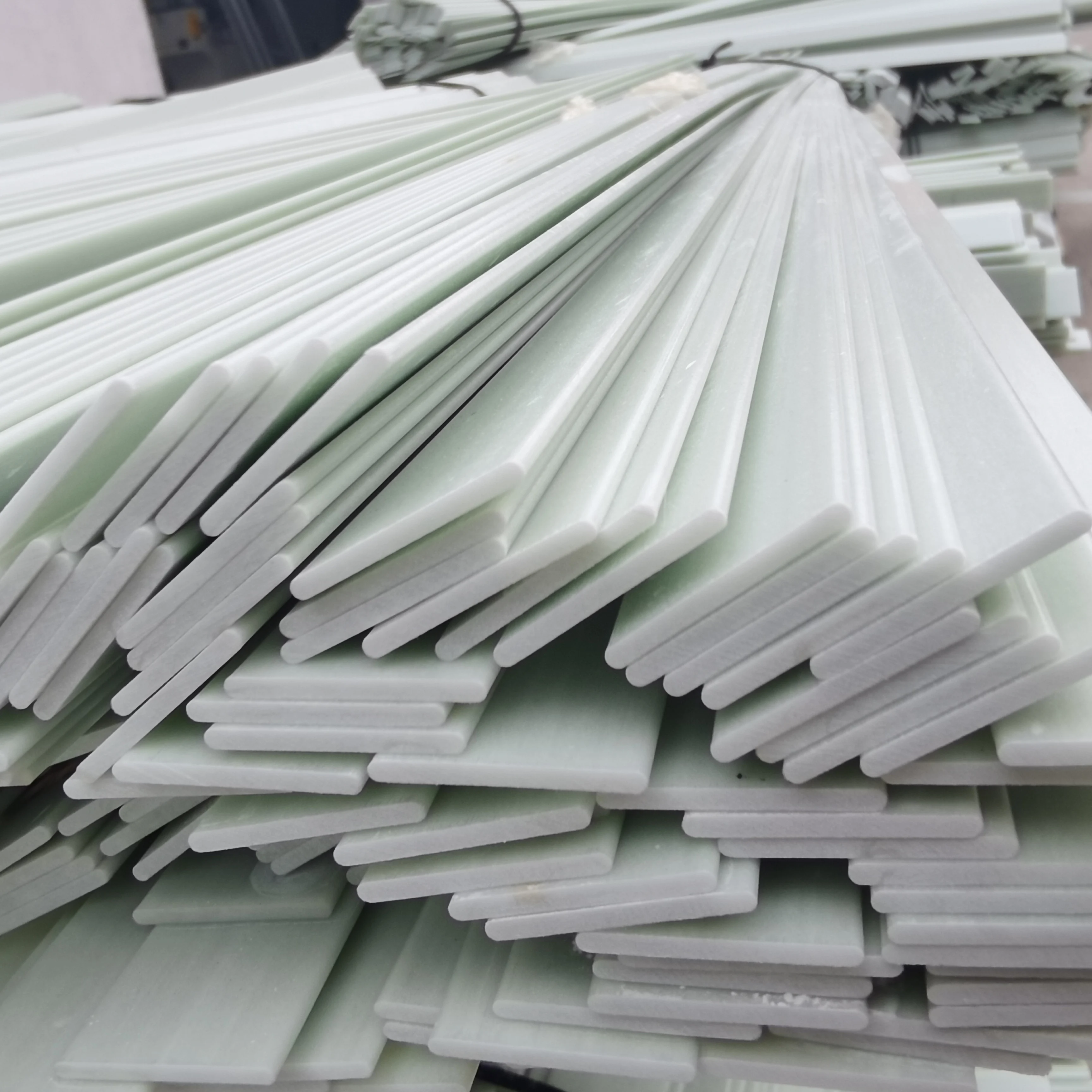 Customized Epoxy Resin 10mm 11mm 12mm 25mm 22mm 28mm 30mm Fiberglass Strips For Bow