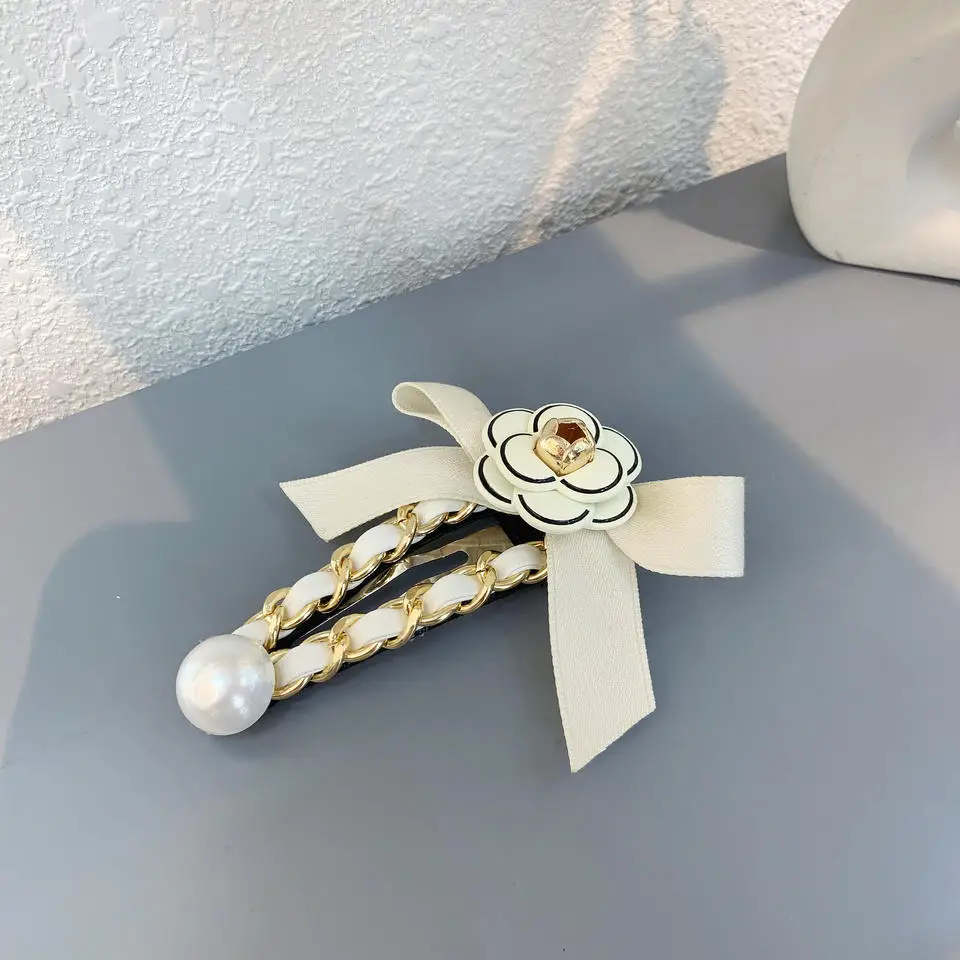 Designer Camellia Hair Clips Famous Brand Collection Hair Accessories Flower Hairgrips Hairpins Girls Fashion Headwear