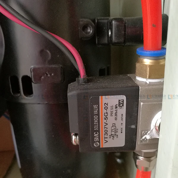 Low cost vacuum glass lifter vacuum sucker glass lifter carrying glass lifter