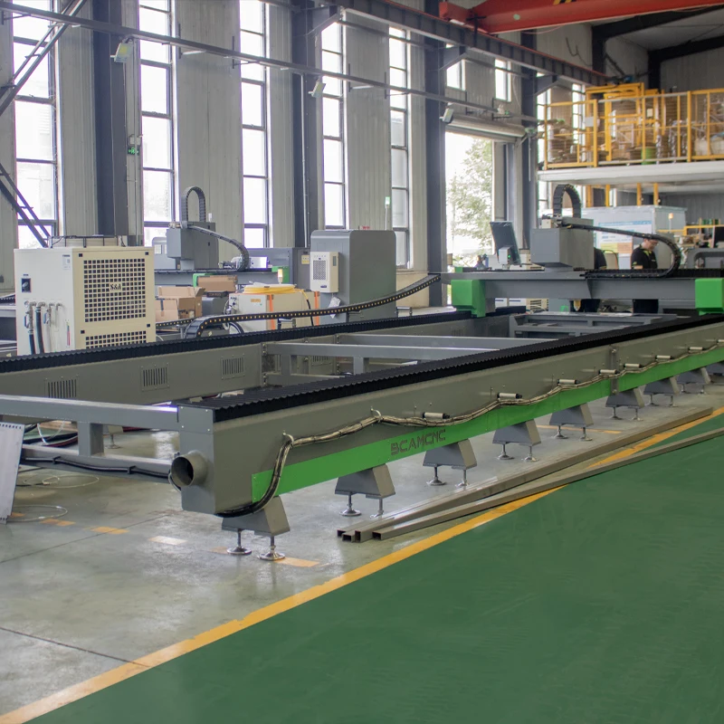 3KW Raycus laser source 20mm carbon steel laser cutting machine 3d  1390 fiber laser cutting machine
