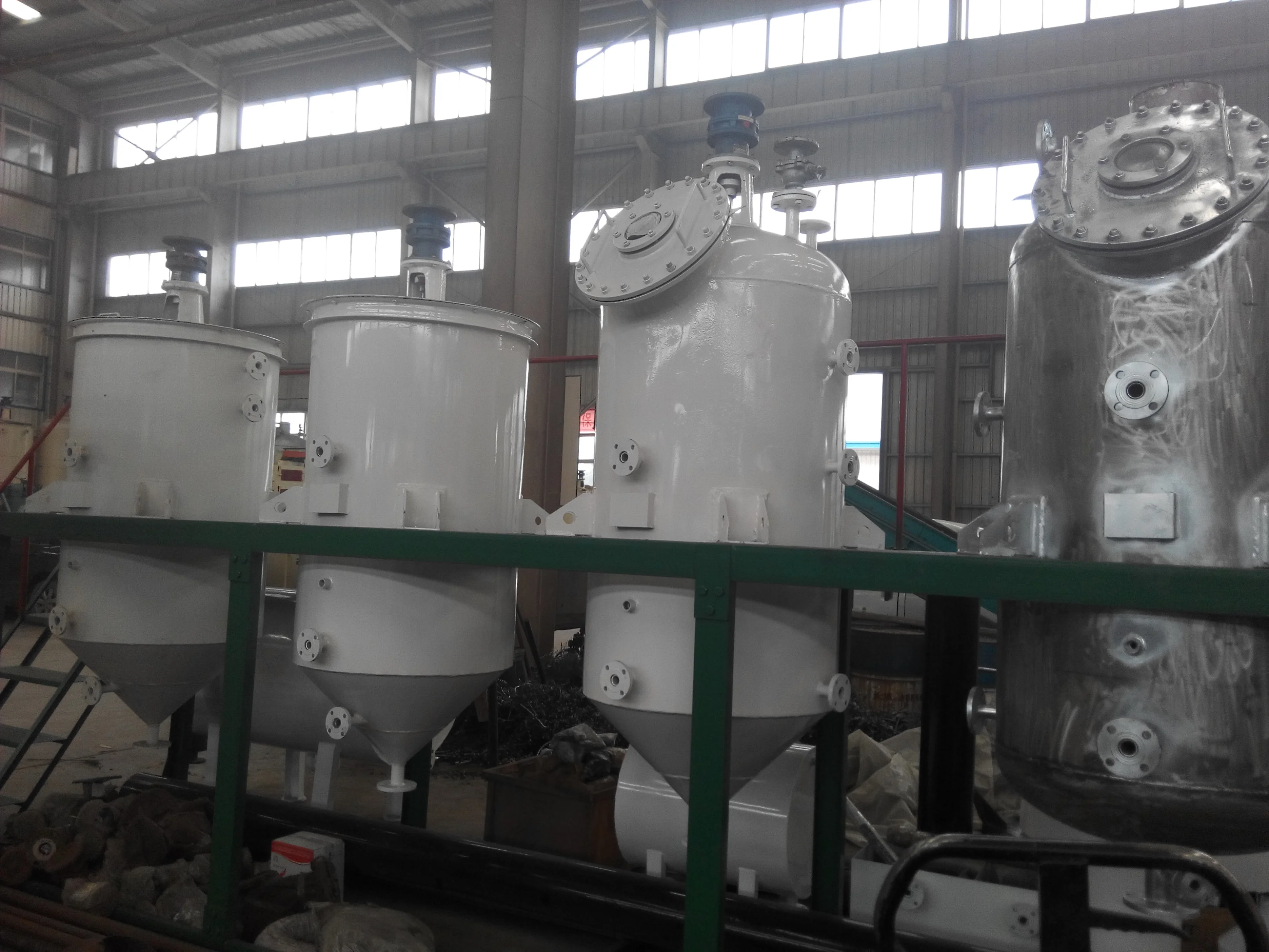 High-Capacity  Oil Refining System Advanced Refining Equipment for Edible Oil Fast  Reliable Soybean Oil Refining Equipment