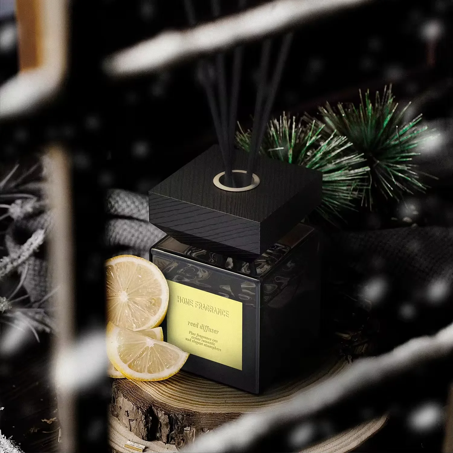 Custom Unique Artistic Reed Diffuser - Exquisite Design & Captivating Fragrance for a Stylish Home, 200ml/6.76 fl.oz.