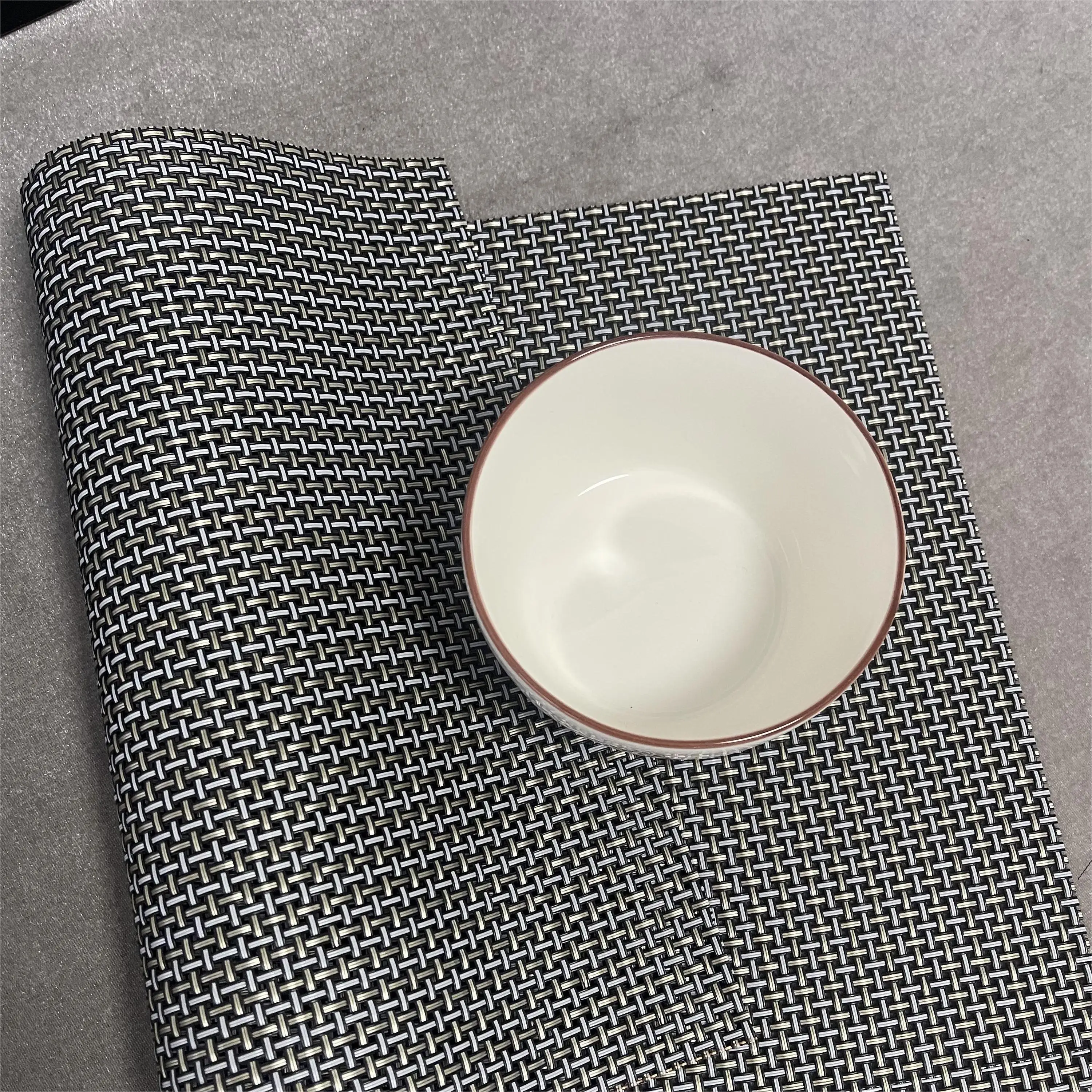 High Quality PVC Placemat Durable Sunscreen Tablemat with Modern Design Wholesale